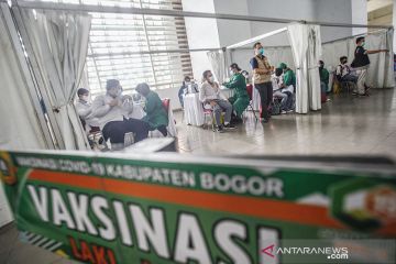 Vaksinasi dipercepat hadapi Natal dan Tahun Baru