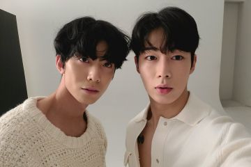 Dawon dan Hwiyoung SF9 positif COVID-19