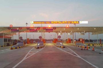Pembangunan akses tol Bandara Kertajati sudah 100 persen