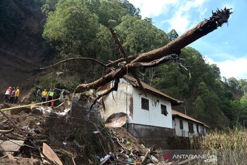 BPBD Bali: Belasan warga Karangasem luka berat dan ringan akibat gempa