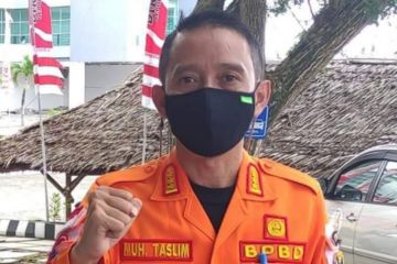 BPBD Mamuju lakukan vaksinasi penerima bantuan gempa