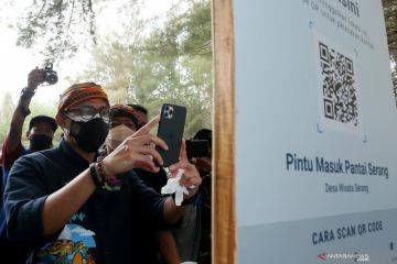 Menparekraf Kunjungi Desa Wisata Serang