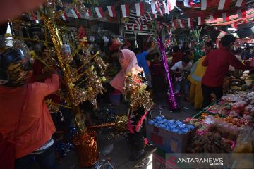 Perayaan Maulid Nabi Muhammad di pasar tradisional