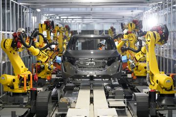 Nissan luncurkan pabrik berobot canggih atasi krisis tenaga kerja