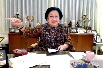 Megawati ingatkan anggota Polri sebagai abdi negara