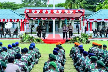 Kapolri semangati prajurit TNI-Polri bertugas jaga kamtibmas di Papua