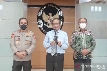 Sepekan, kasus "pinjol" ilegal hingga izin pangan olahan siap saji