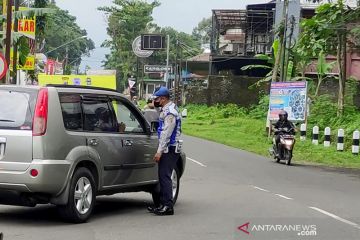 Banyumas pertimbangkan pemberlakuan ganjil genap di jalur wisata