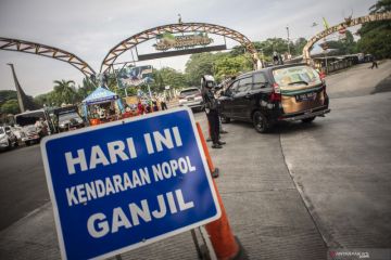 Polisi masih sosialisasikan penerapan ganjil-genap di Gunung Sahari