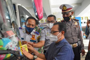 One gate system bus wisata Yogyakarta direncanakan berlaku tiap hari