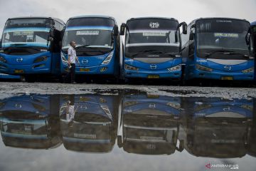 Perum Damri mulai hentikan sebagian operasionalnya di Bandung Raya