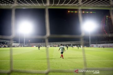 Uji coba lapangan latih Jakarta International Stadium