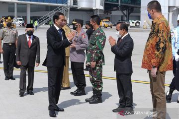 Presiden Jokowi memulai kunjungan kerja ke tiga negara