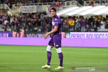 Dusan Vlahovic bawa Fiorentina kembali ke jalur kemenangan