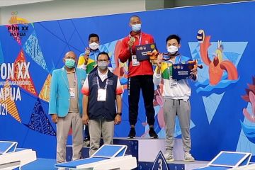 Joe Aditya rebut emas 200 meter gaya bebas putra