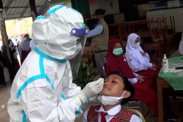 Kasus COVID-19 di sekolah meningkat, Pemkot Bandung perluas pelacakan