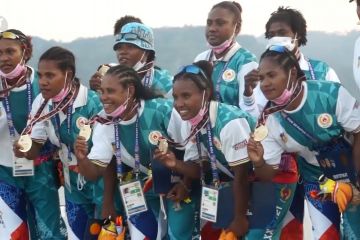 Papua tambah medali emas dari perahu naga putri 500 meter