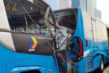 Kadishub pastikan bus Transjakarta yang terlibat kecelakaan laik jalan