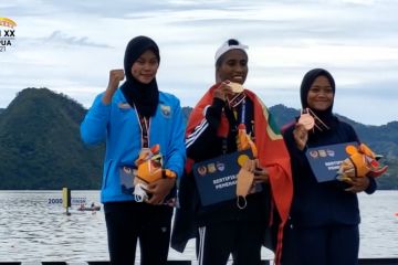 Pedayung Chelsea sumbang emas pertama maluku