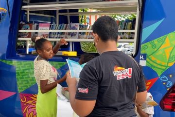 Perpustakaan keliling tumbuhkan minat baca di PON Papua
