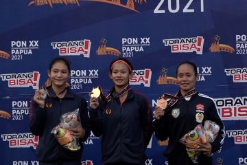 Medali emas 200 meter putri menjadi milik Tyas Murtiningsih