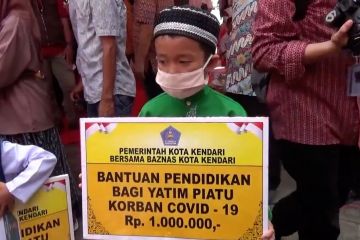 Menko PMK bantu anak yatim karena COVID-19