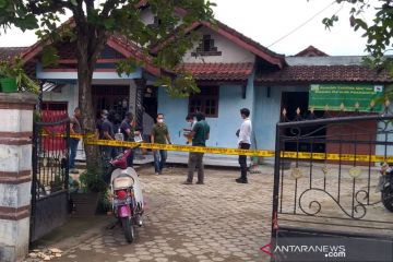 Polisi sebut tiga tersangka teroris Lampung pengurus yayasan amal JI