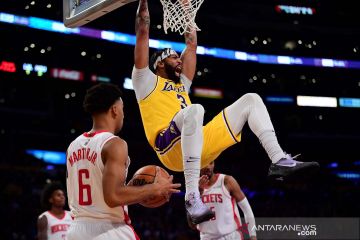 NBA: LA Lakers kalahkan Houston Rockets 119-117