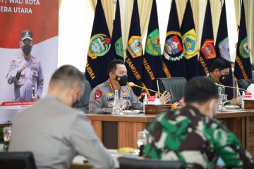 Kapolri pimpin rapat kesiapan Natal dan Tahun Baru 2022 di Sumut