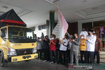 Pemkab Jember kirim 2.000 ton jagung untuk peternak di Blitar