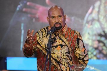 Proud of Papua emerging as XVI Peparnas champion: governor