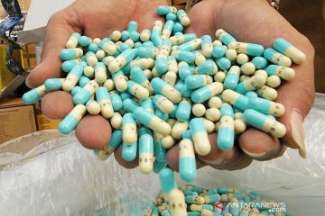 Wamenkes Vietnam dituntut atas perdagangan obat palsu