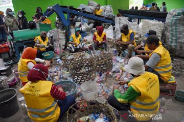 Lomba inovasi bersihkan sampah plastik digelar di Mandalika NTB