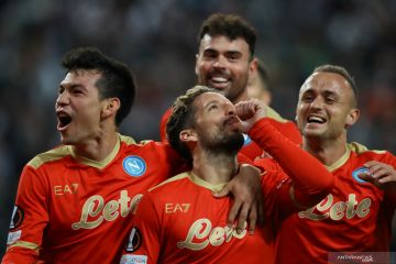 Liga Europa: Napoli kalahkan Legia Warsawa 4-1