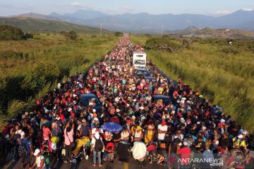 Penampakan ribuan migran saat perjalanan menuju Mexico City