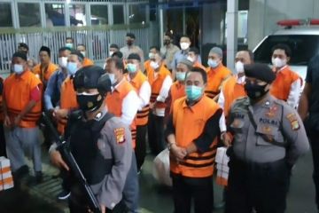 KPK limpahkan berkas perkara terdakwa suap jabatan Pemkab Probolinggo