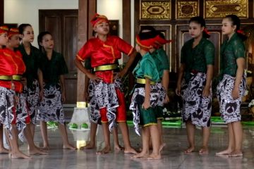 10 sanggar seni ramaikan Festival Bocah Dolanan Solo 2021