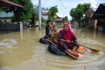 Banjir Serdang Bedagai belum surut sejak dua pekan terakhir