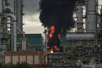Hoaks! Kelangkaan BBM akibat kebakaran kilang Pertamina di Cilacap