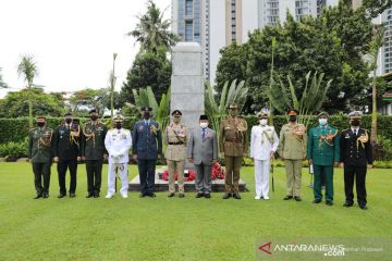 Menhan Prabowo hadiri "Remembrance Sunday" dengan Dubes Inggris
