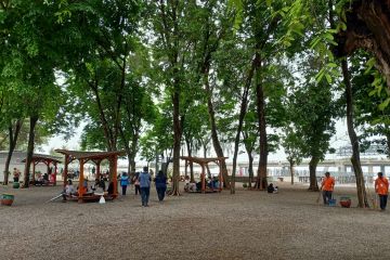 Taman Hiburan Pantai Kenjeran Surabaya dibuka dengan prokes ketat