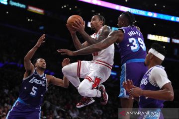 NBA : Bulls taklukan Lakers 121-103