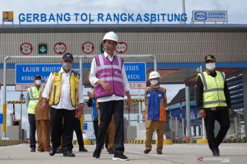 Presiden resmikan Jalan Tol Serang-Panimbang Seksi I