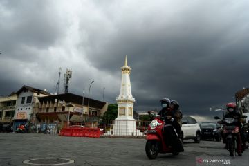 Senin BMKG prediksi sebagian besar wilayah Indonesia berawan