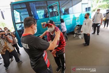 Sembilan atlet Peparnas XVI disambut Wali Kota Jakarta Utara