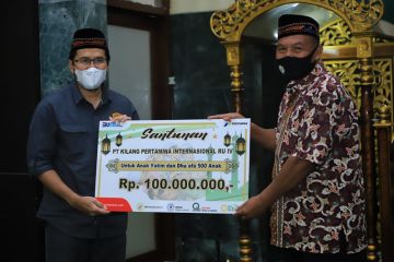 Pertamina Cilacap serahkan santunan bagi 500 anak yatim dan duafa