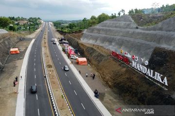 KSP: Jalan bypass KEK Mandalika menunjang ekonomi-pariwisata