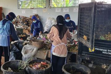 Telkom Magelang dorong Tim Daur Makmur kelola sampah jadi bernilai