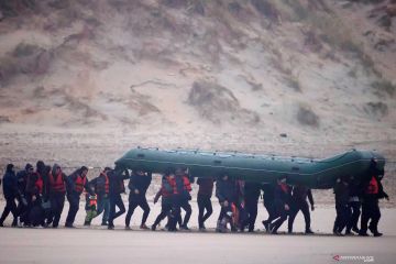 Migran tinggalkan pantai utara Prancis