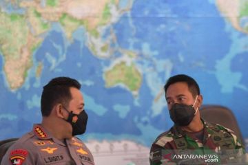 Hoaks! Panglima TNI Andika ikut periksa Sambo